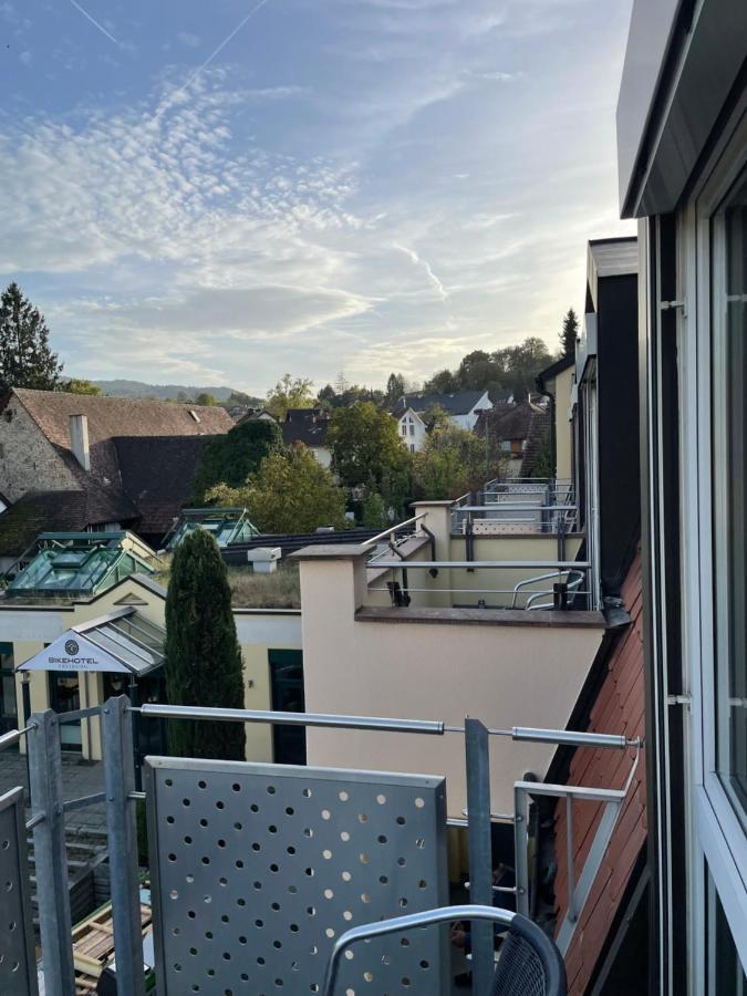 Bike- Und Ferienhotel Freiburg Merzhausen Esterno foto