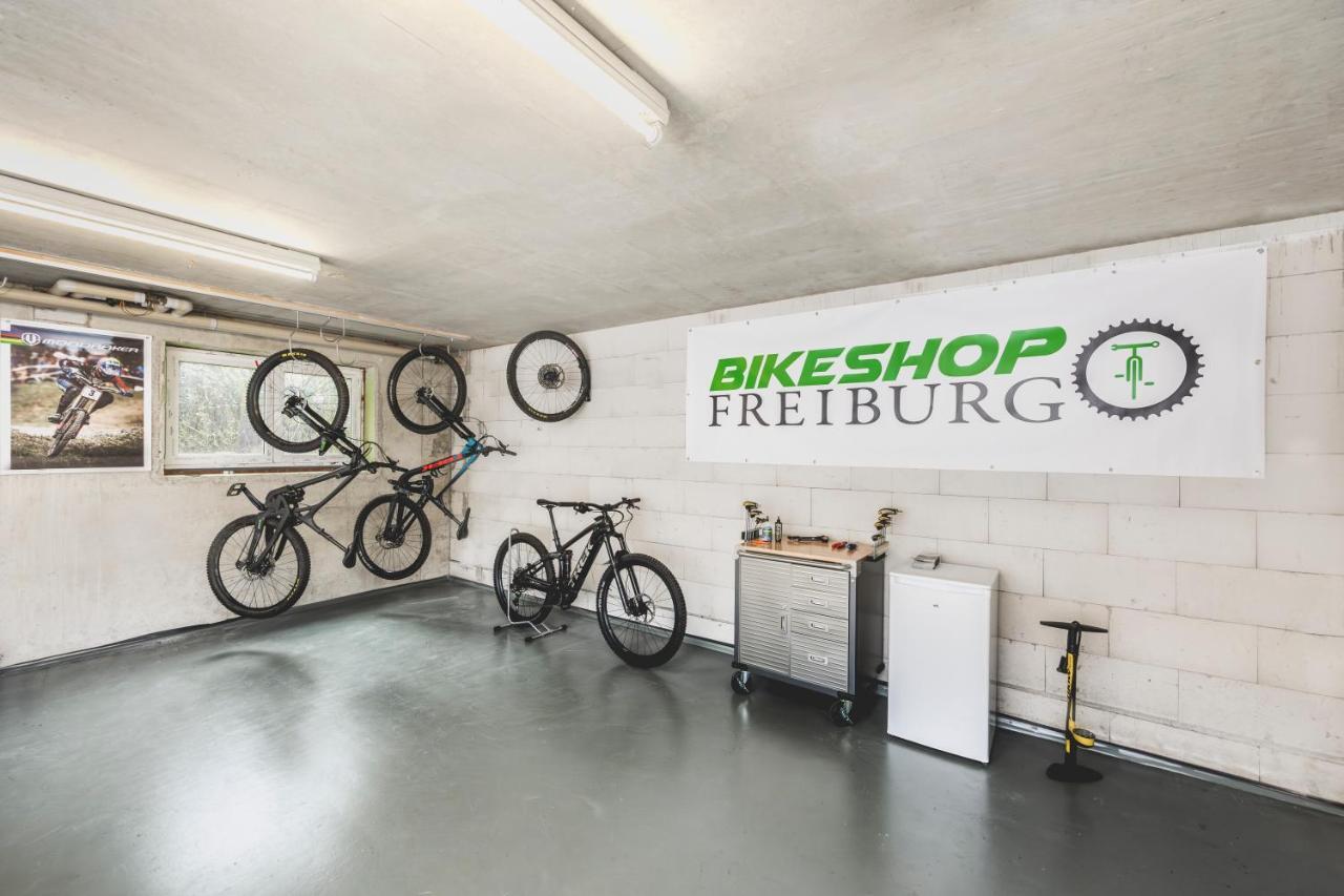 Bike- Und Ferienhotel Freiburg Merzhausen Esterno foto